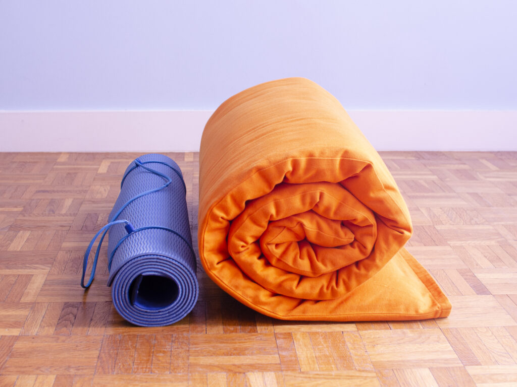 Futon yoga mat vs tpe mat