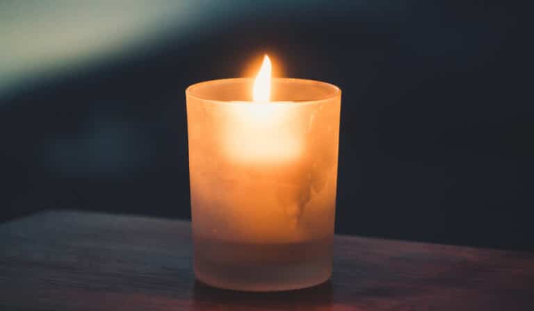 The flame of a candle, symbol of the realisation of your true self.